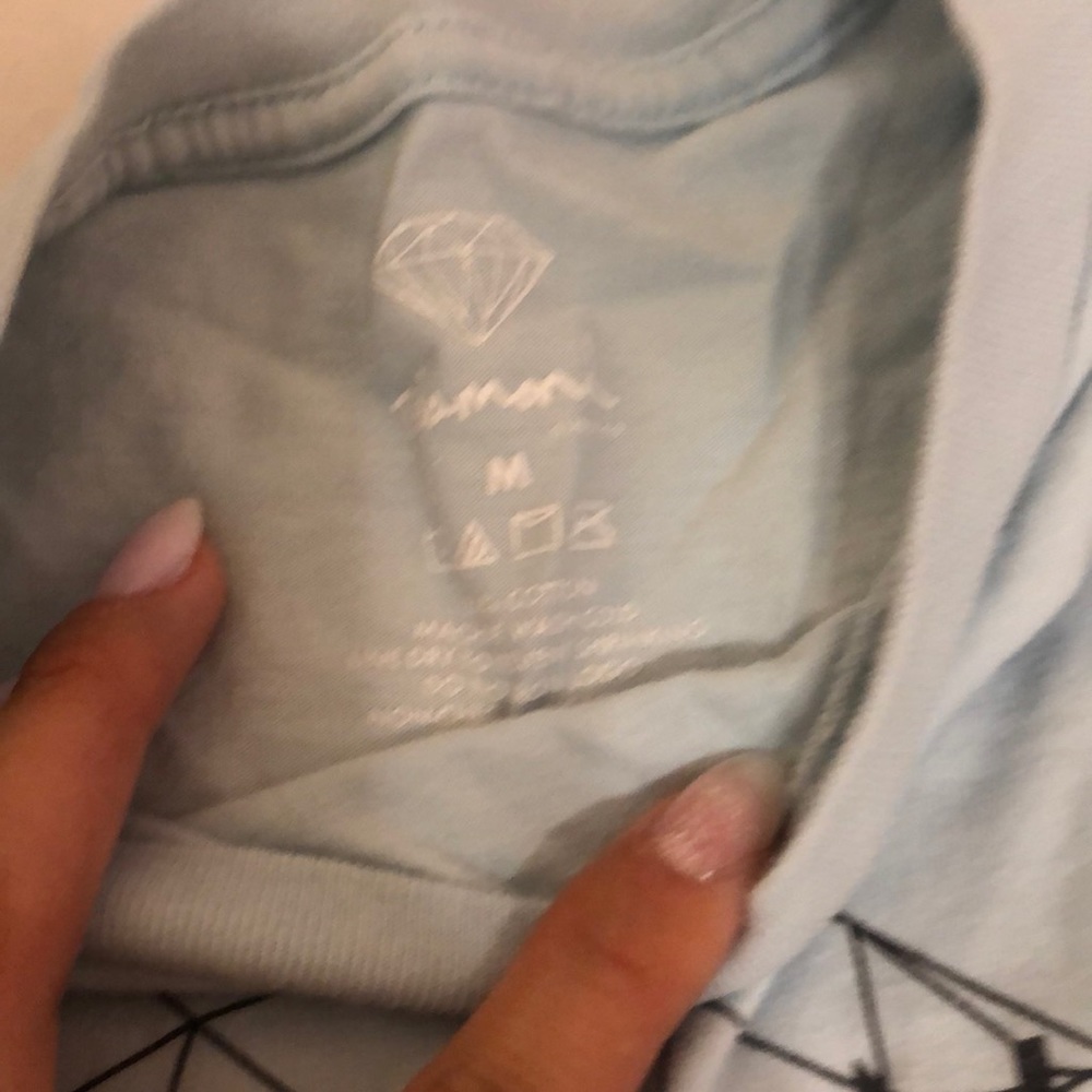 Diamond tshirt - Picture 3 of 4